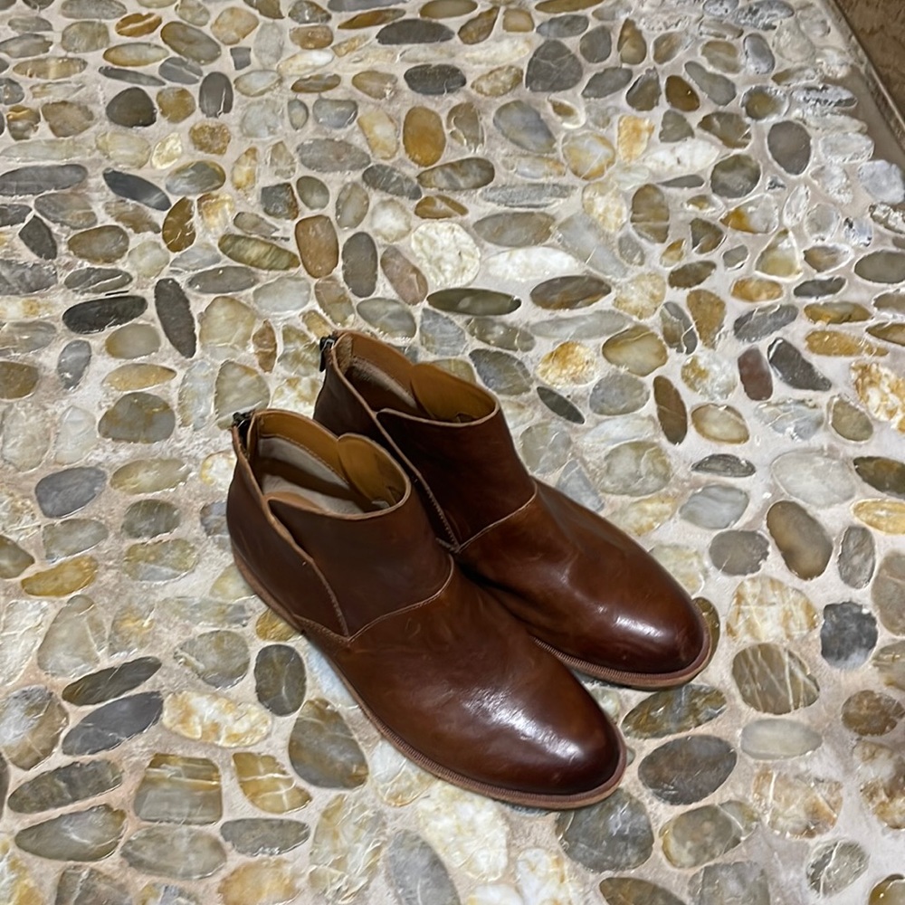 COPY - Kirk-Ease ankle boots size 9
